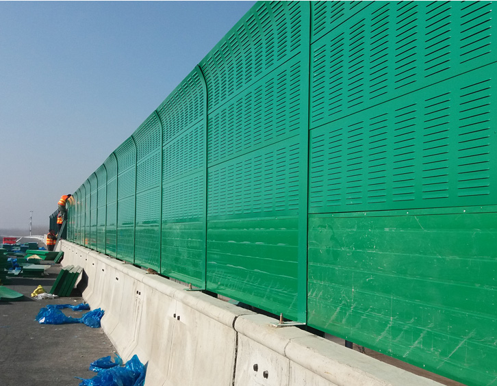 合肥高速公路防撞墙声屏障安装